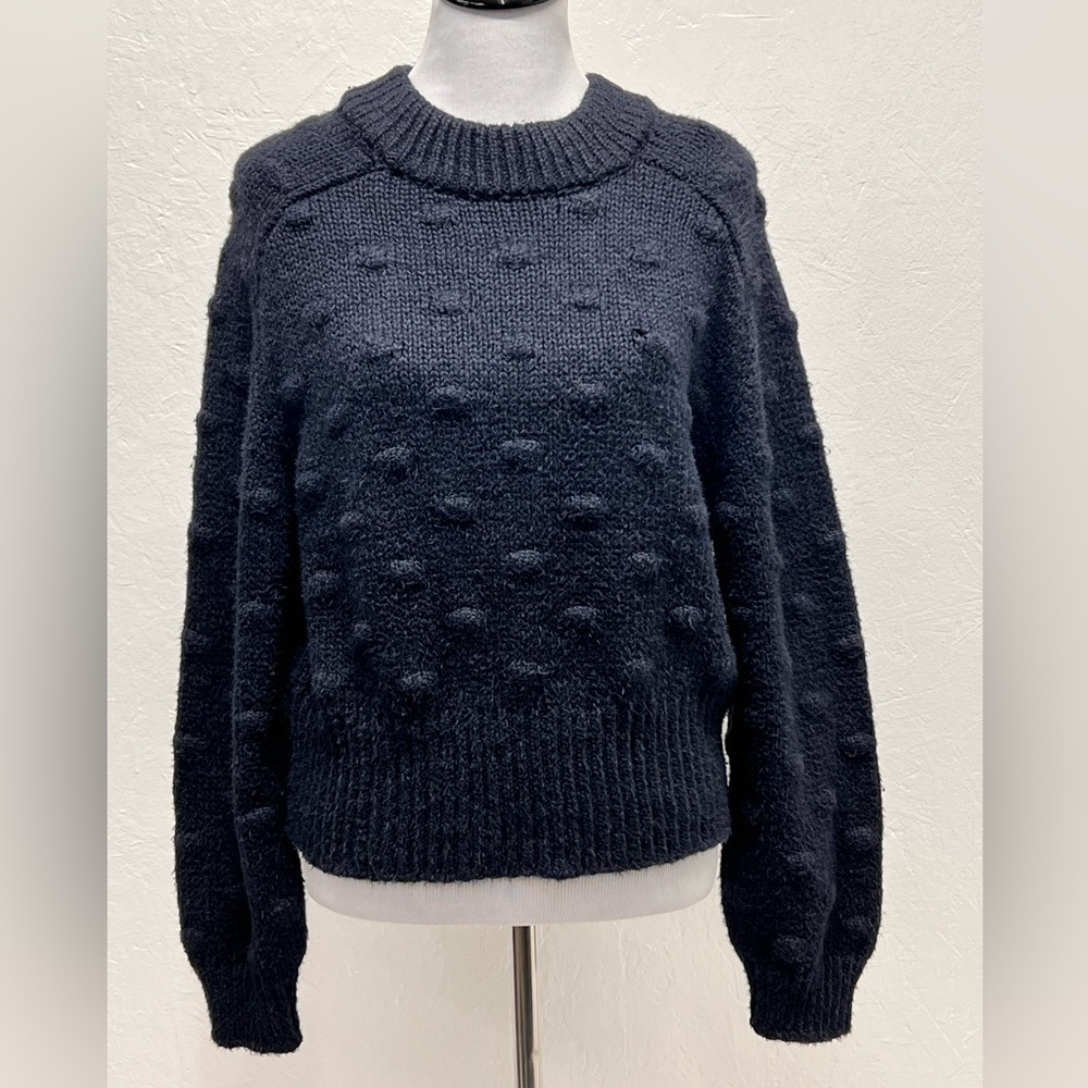 WOMEN’S Crew Neck Pullover Knit Sweater - Wild Fable